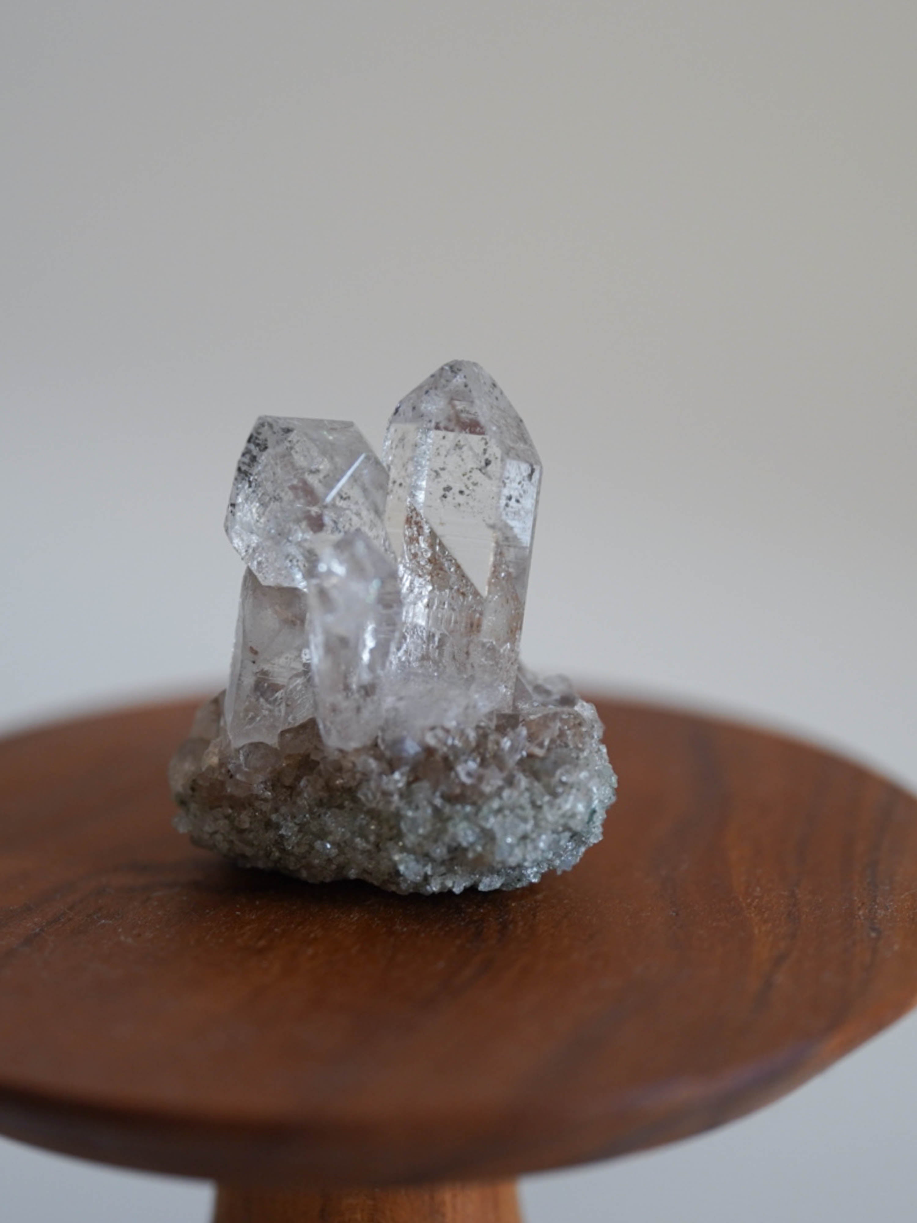 クル産ヒマラヤ水晶クラスター｜鉱物・原石のIDIOSイディオス