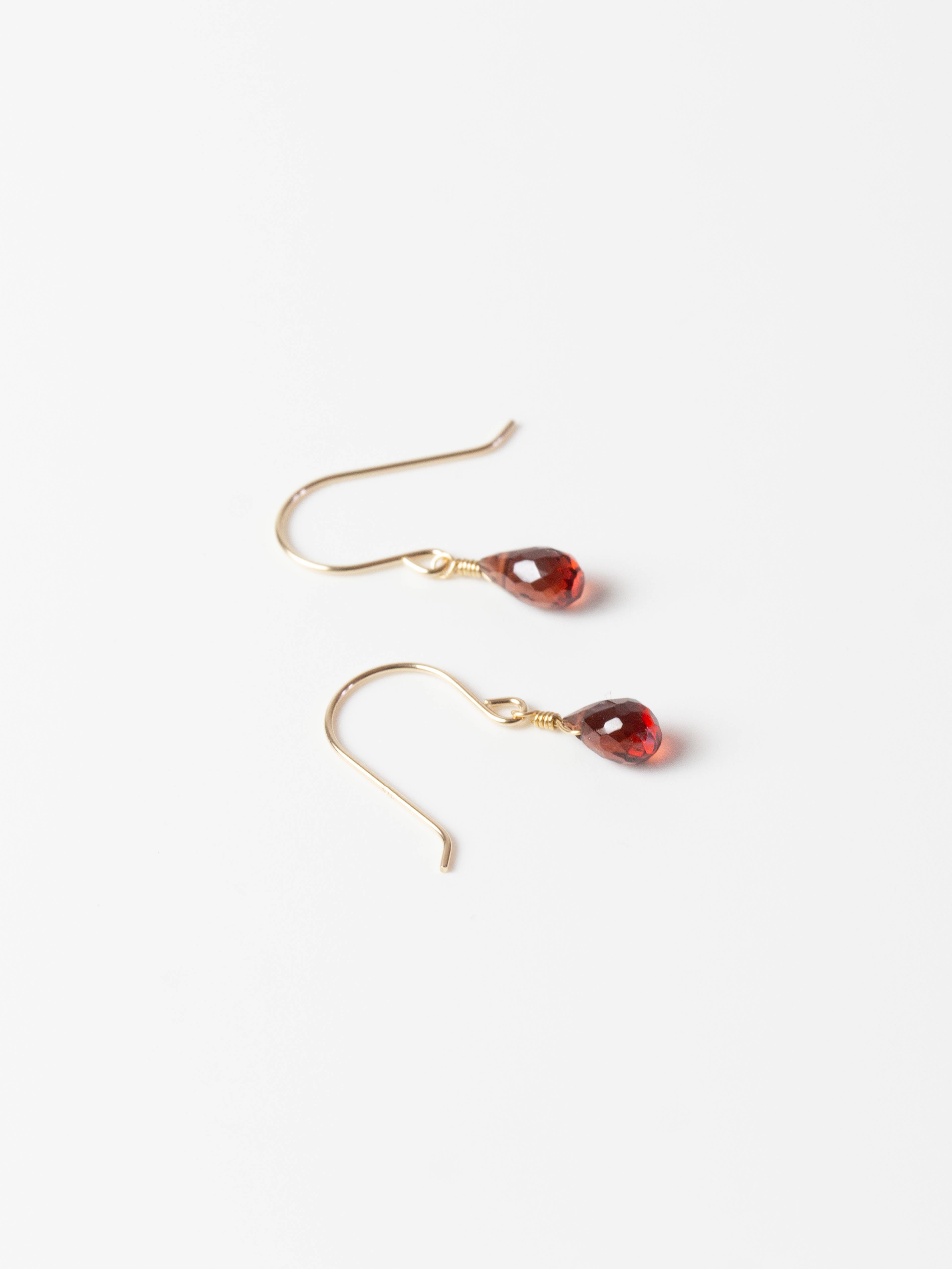 ガーネットSS ドロップ K10ピアス