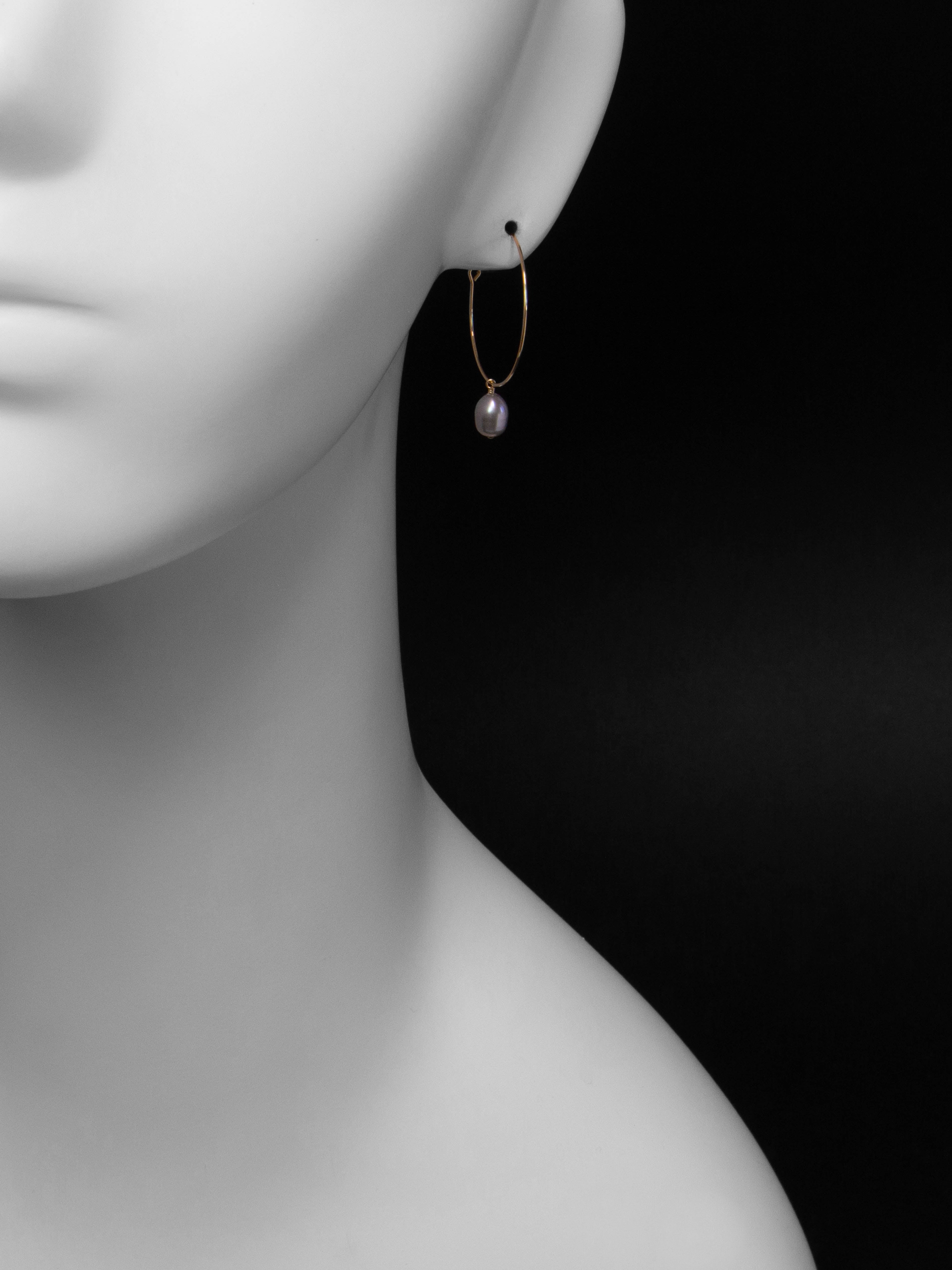 グレーパール ライス K14GFフープピアス